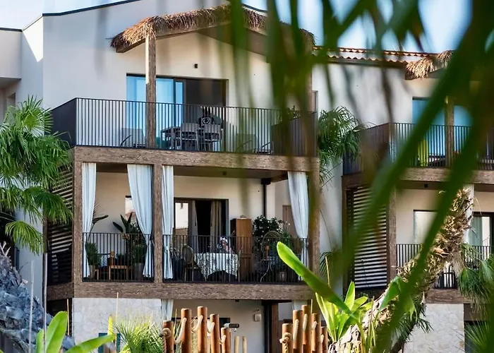 Caribe Sunset - Large 3 Bedrooms With Caribbean Pool